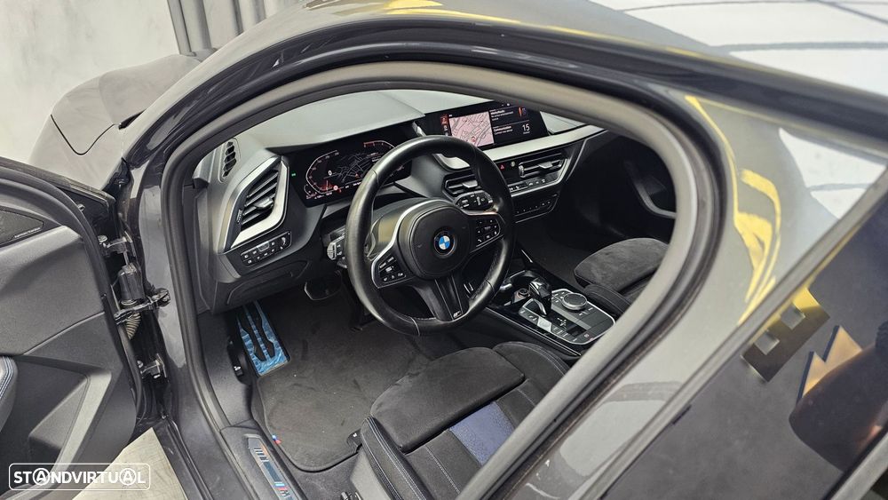 BMW 116 d Pack Desportivo M Auto - 10