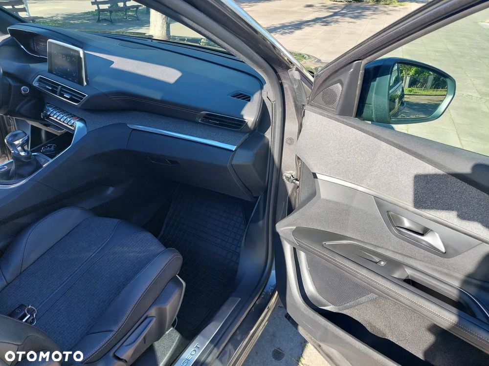 Peugeot 3008 PureTech 130 Stop & Start Allure - 22
