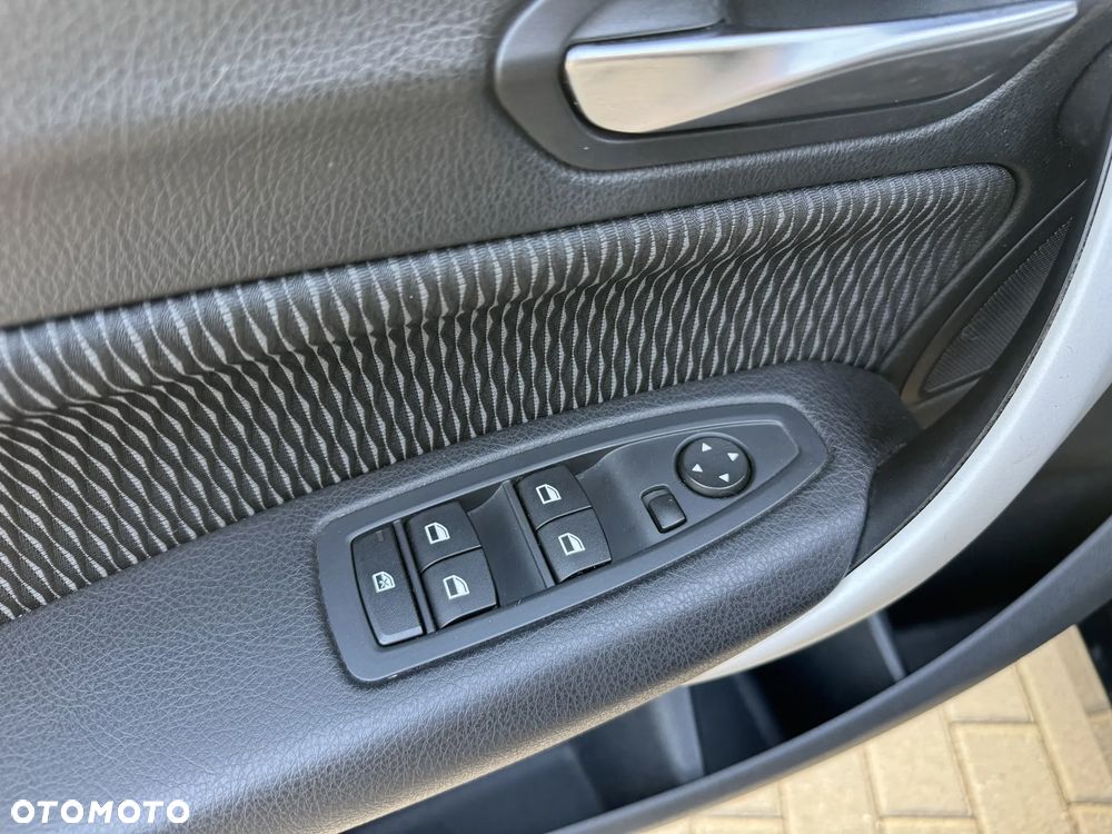 BMW Seria 1 - 29