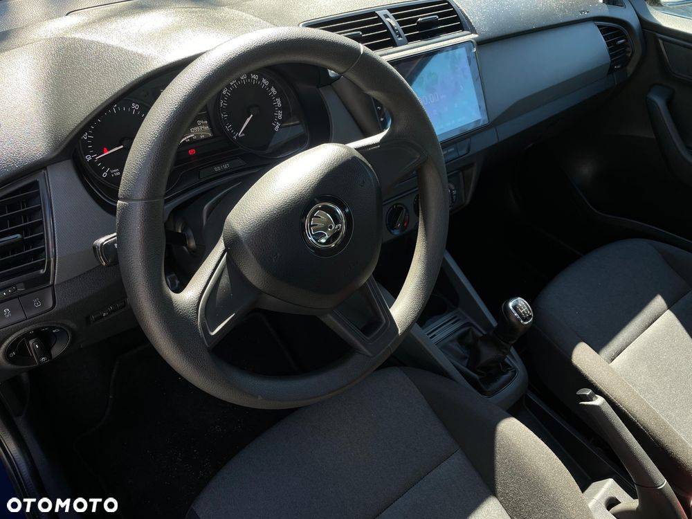 Skoda Fabia 1.0 MPI Edition - 12
