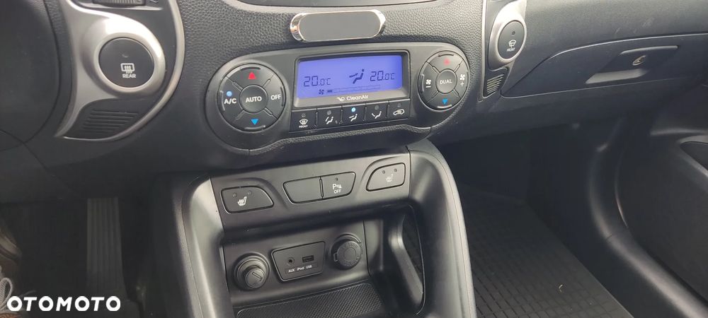 Hyundai ix35 2.0 4WD Premium - 14