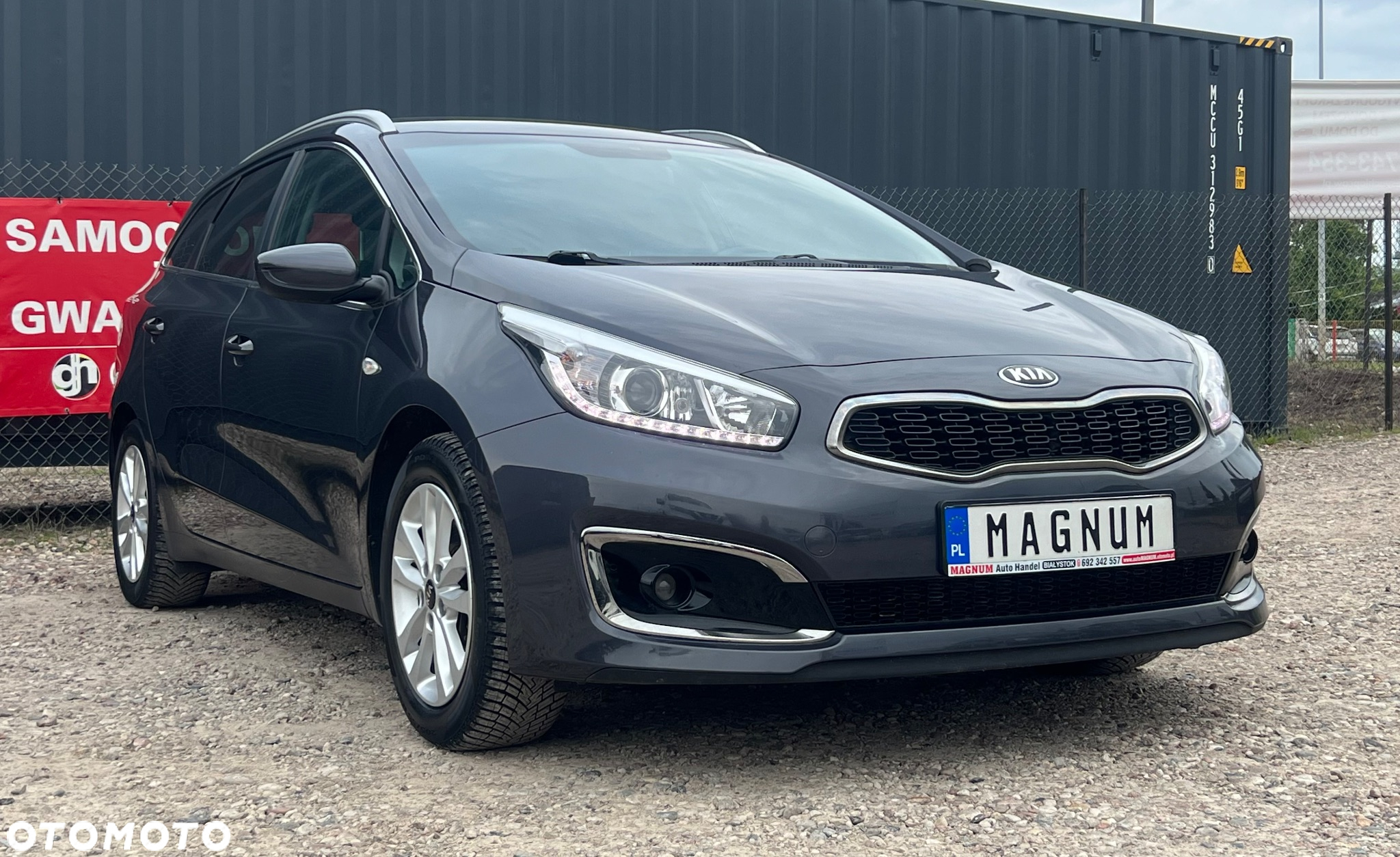 Kia Ceed - 29