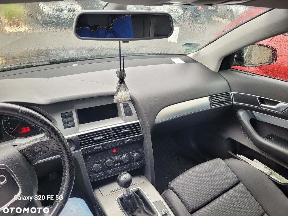 Audi A6 Avant 2.0 TDI - 4