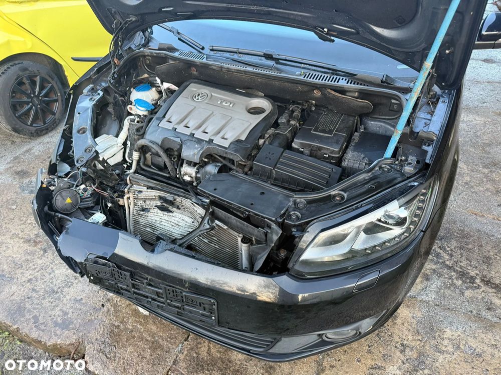 Volkswagen Touran 1.6 TDI DPF BlueMotion Technology Life - 10