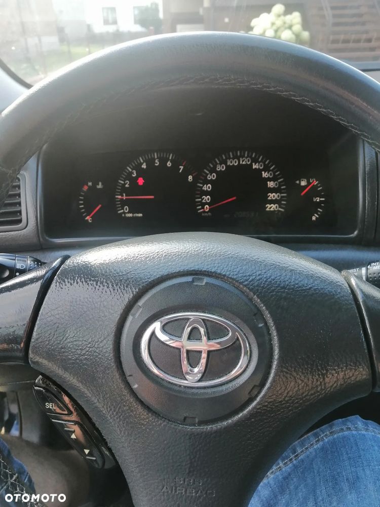 Toyota Corolla 1.4 VVT-i Base - 17