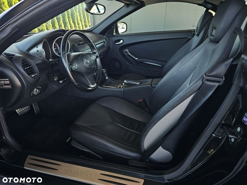 Mercedes-Benz SLK - 17