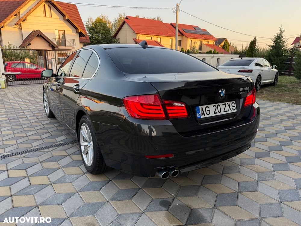 BMW Seria 5 525d xDrive Touring Aut. Luxury Line - 20