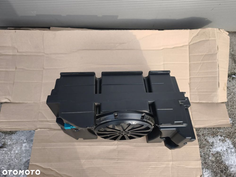 Głośnik subwoofer MB v-klasa w447 a4478270260 - 3