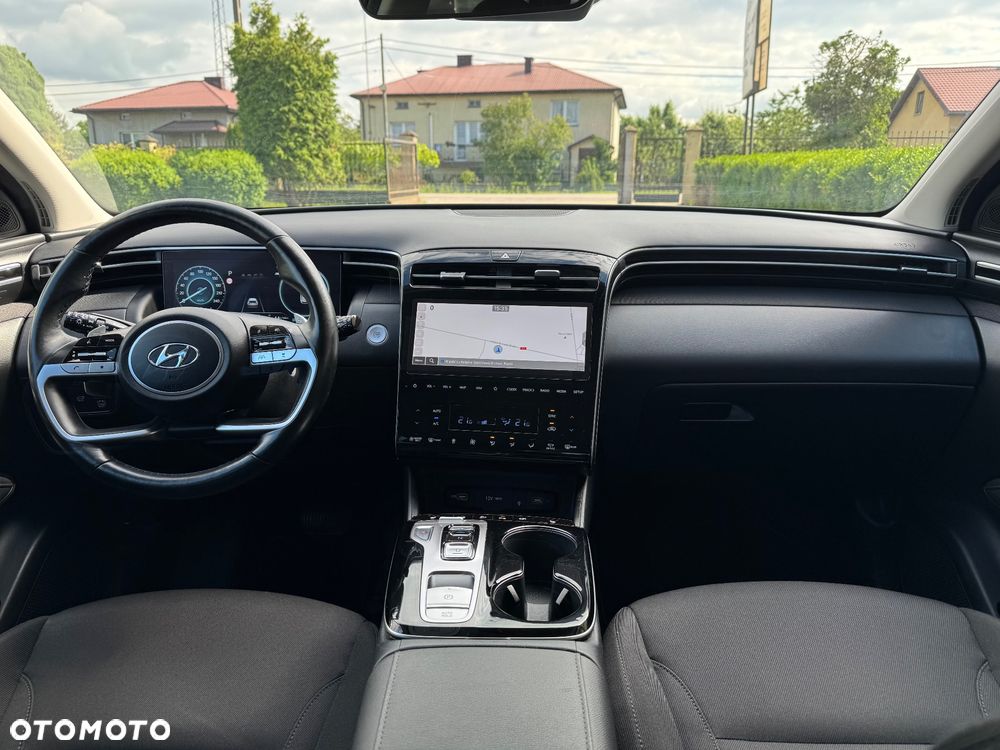 Hyundai Tucson 1.6 T-GDi HEV Executive 2WD - 10