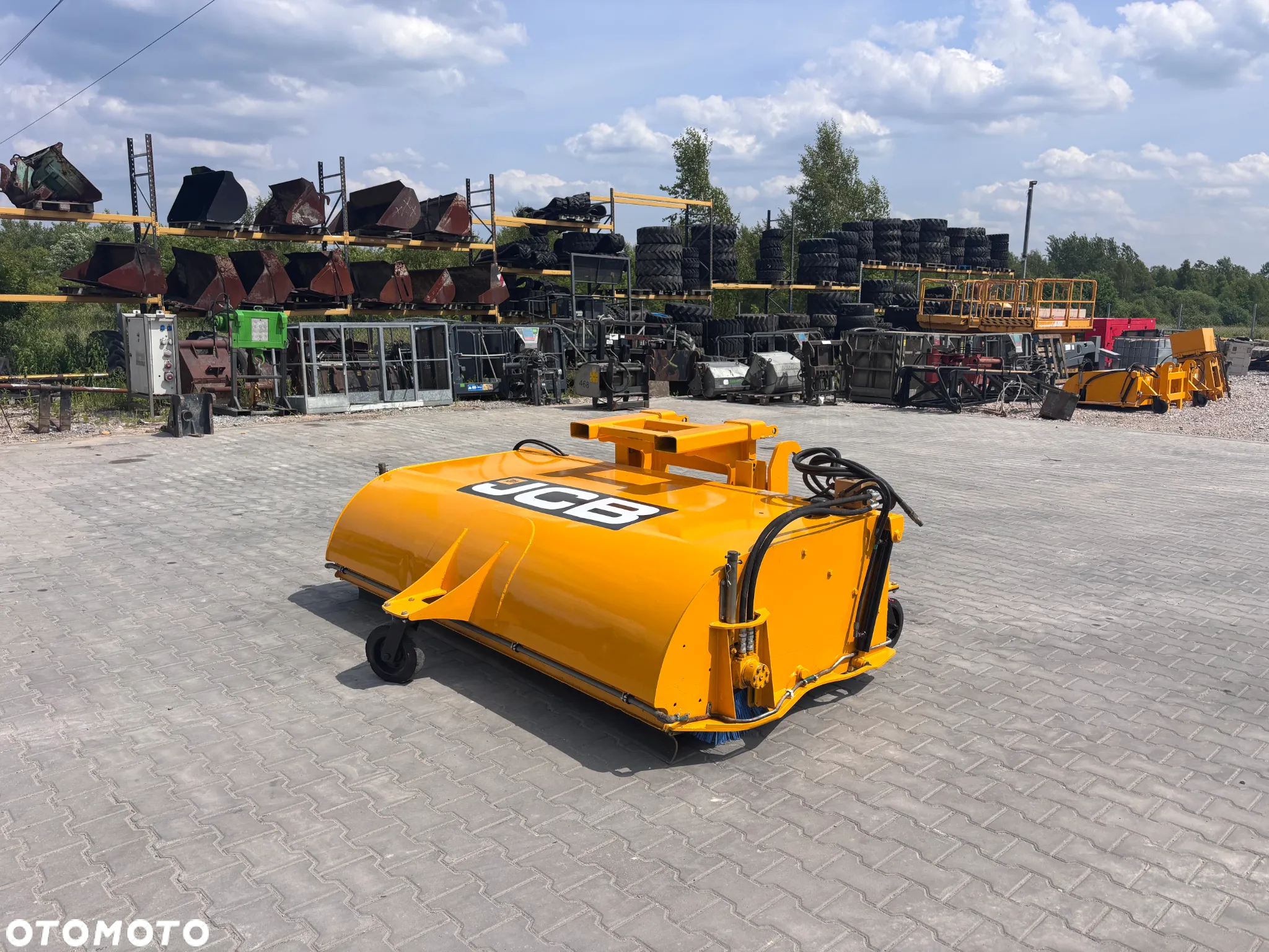JCB Zamiatarka, szczotka do zamiatania SC240 - 2