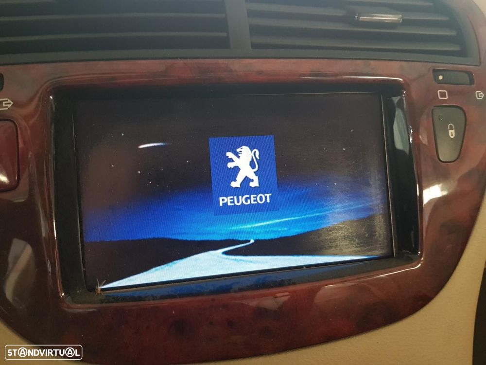 TELA/ECRÃ MULTIFUNÇÕES PEUGEOT 607 S2 - 1