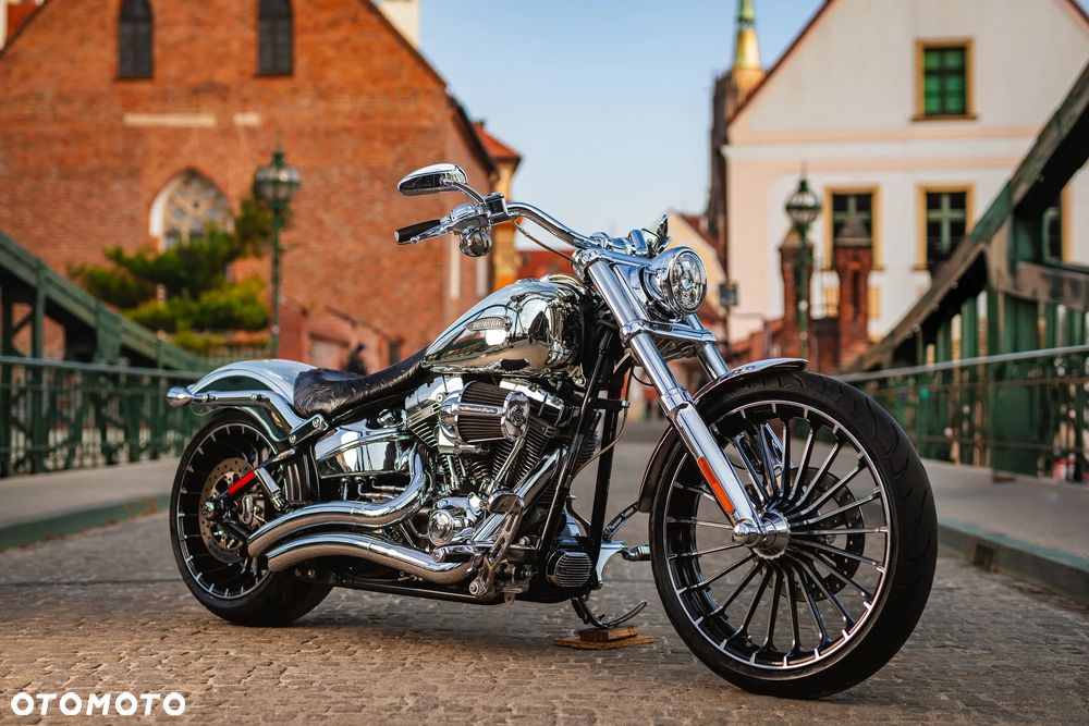 Harley-Davidson FXSB Breakout - 1
