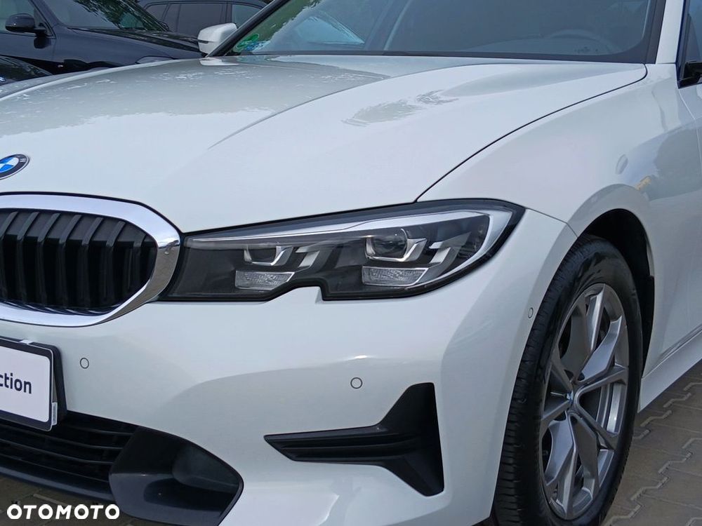 BMW Seria 3 - 11
