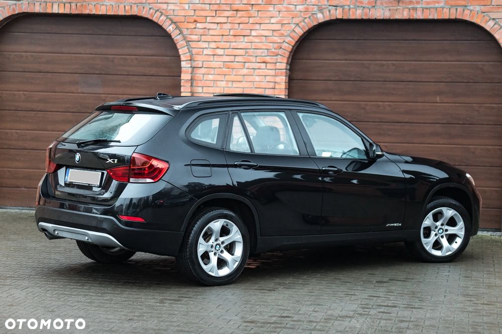 BMW X1 xDrive20d - 11