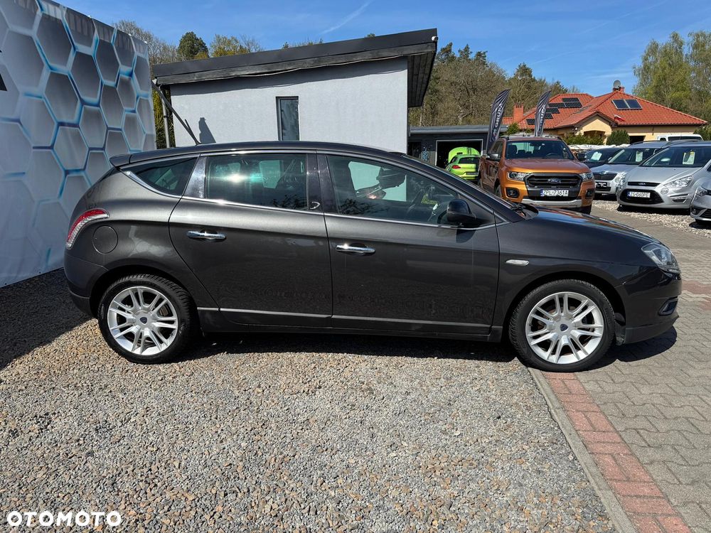 Lancia Delta 1.4 MultiAir16v Oro - 8