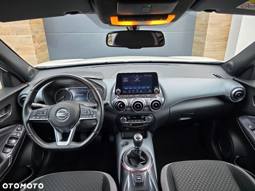 Nissan Juke 1.0 DIG-T Tekna - 24