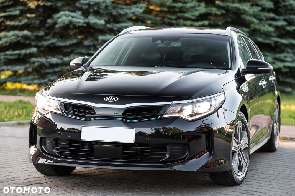 Kia Optima Sportagon 2.0 GDI Attract - 4