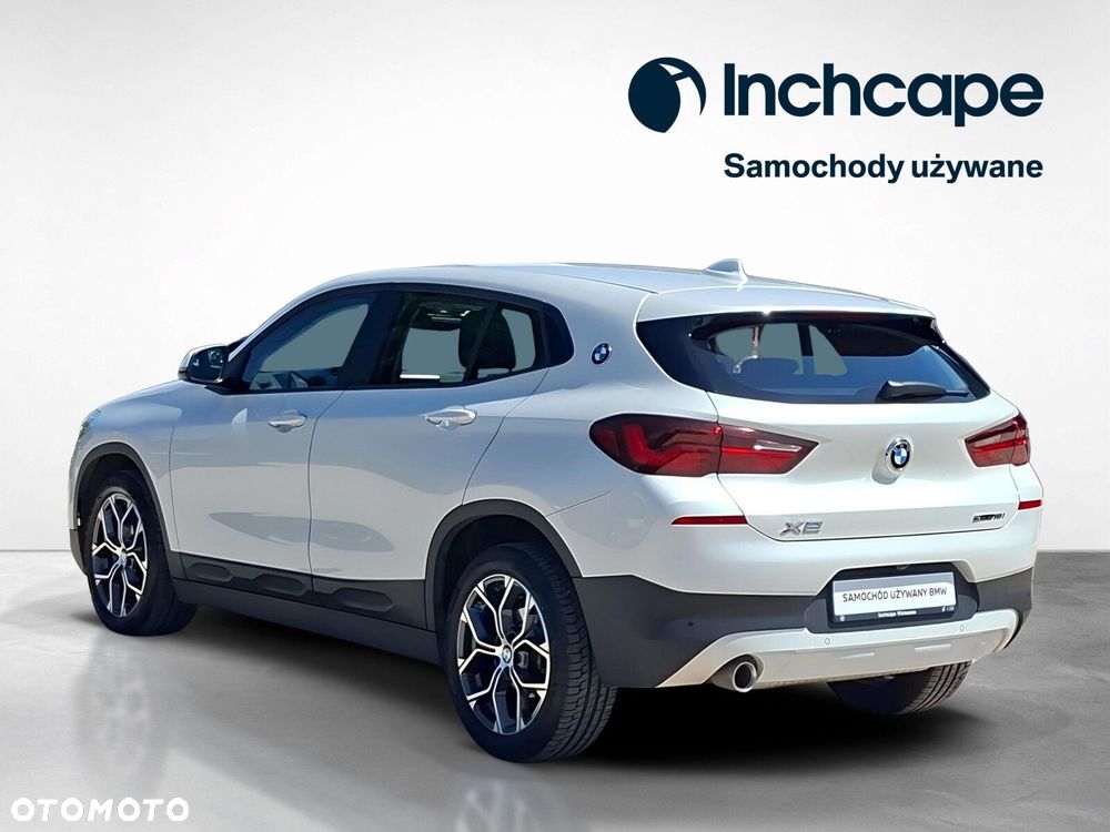 BMW X2 sDrive18i Advantage - 4