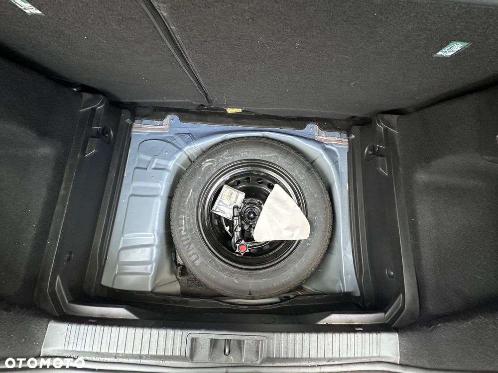 Renault Captur 1.3 TCe mHEV Zen EDC - 8