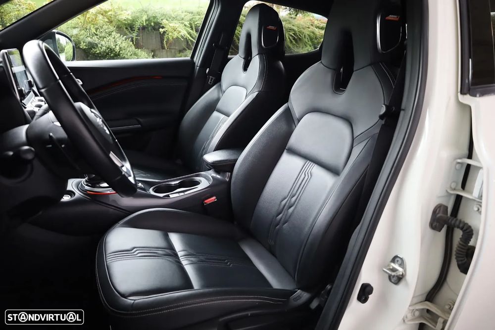 Nissan Juke 1.0 DIG-T Tekna TwoTone T DCT - 44