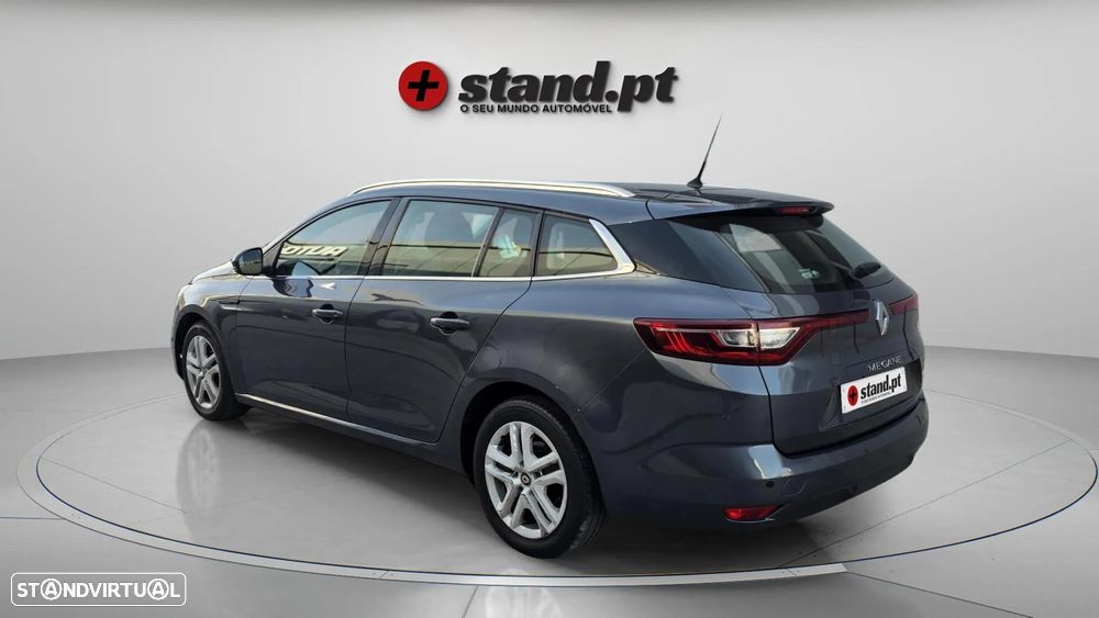 Renault Mégane Sport Tourer - 3