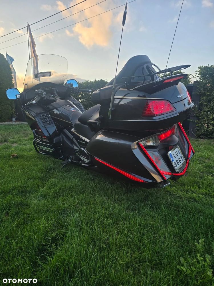 Honda GL - 8