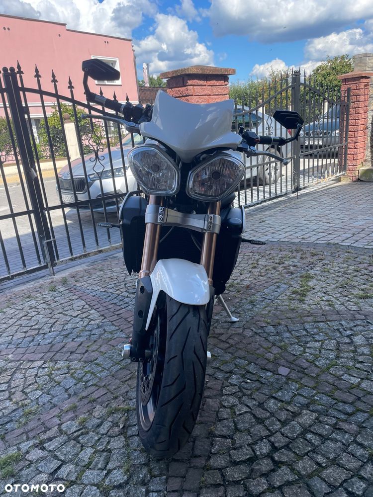 Triumph Speed Triple - 2