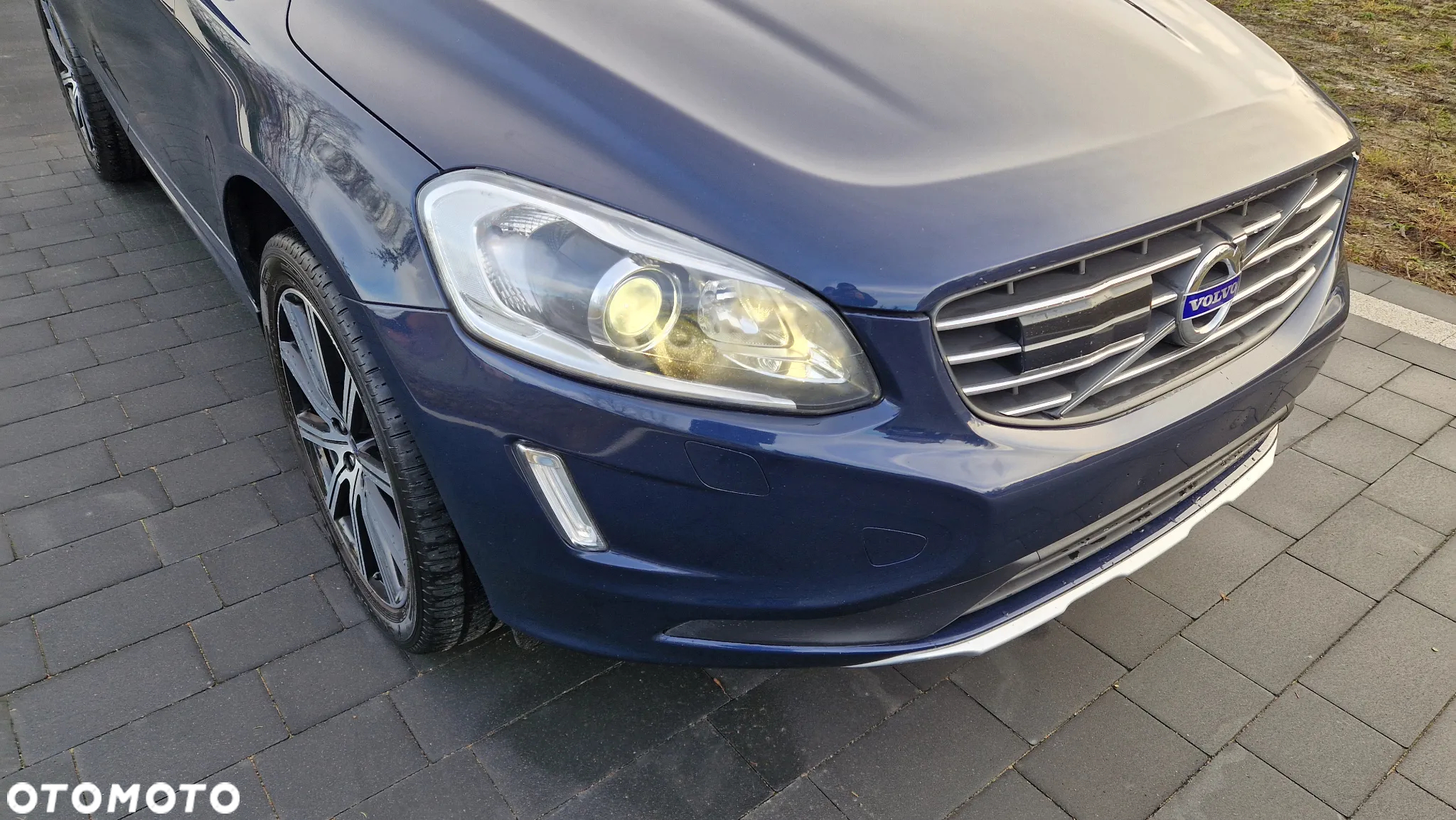 Volvo XC 60 D4 Geartronic Momentum - 10