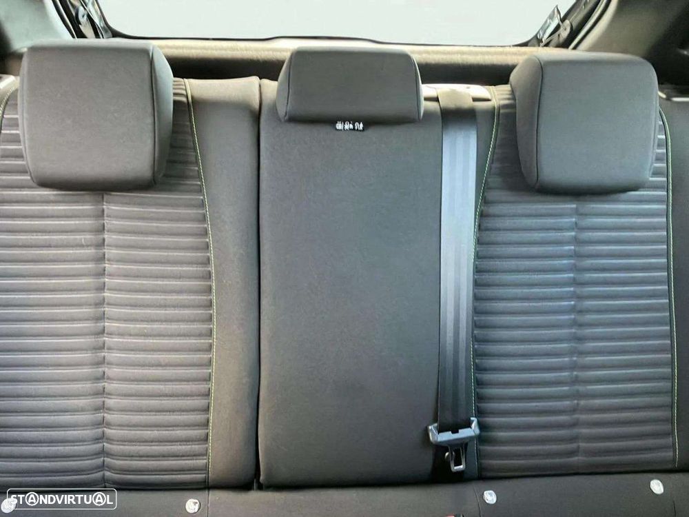 Peugeot 208 1.2 PureTech Active - 15