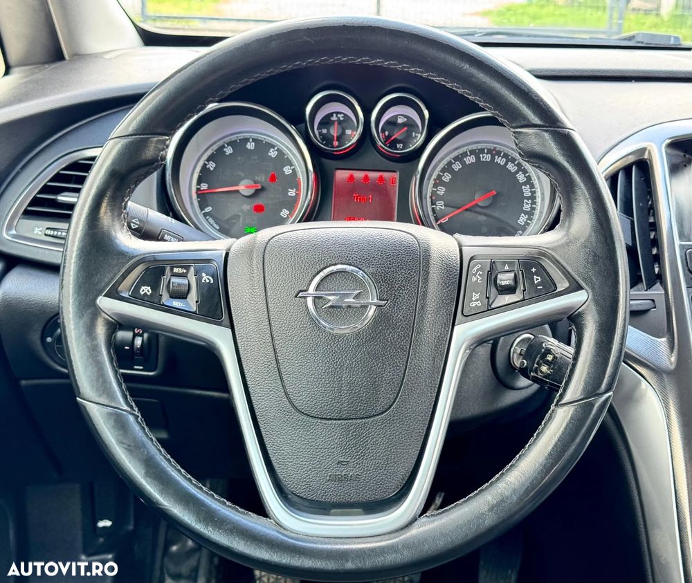 Opel Astra - 14