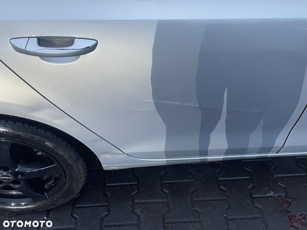 Volkswagen Golf VI 1.6 Comfortline - 13