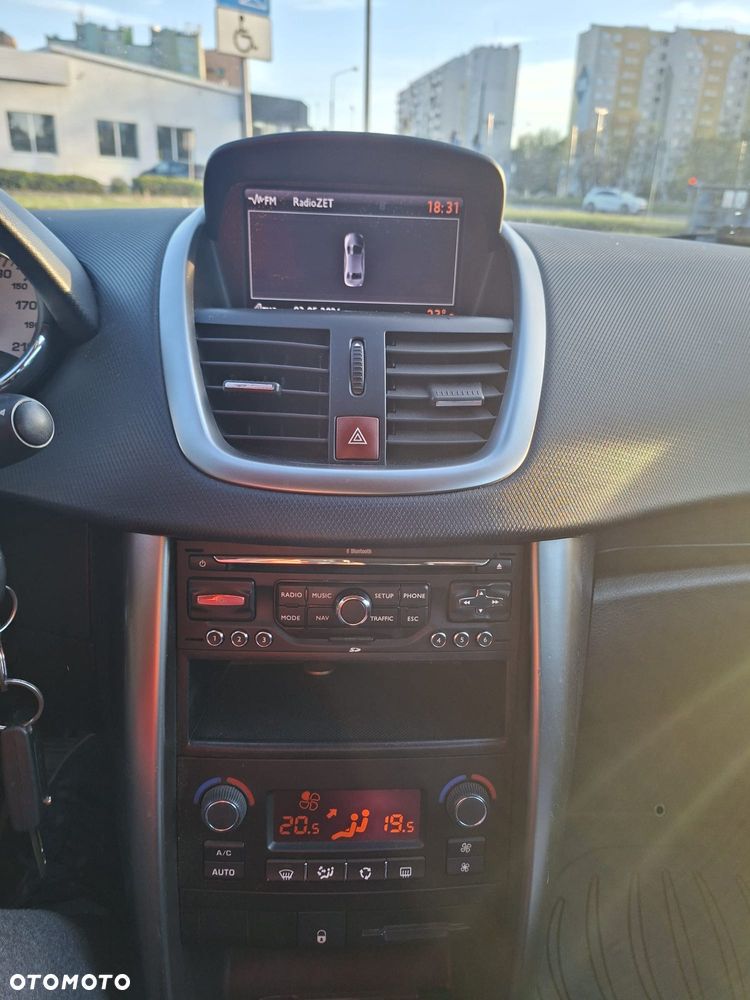 Peugeot 207 1.6 HDi - 8