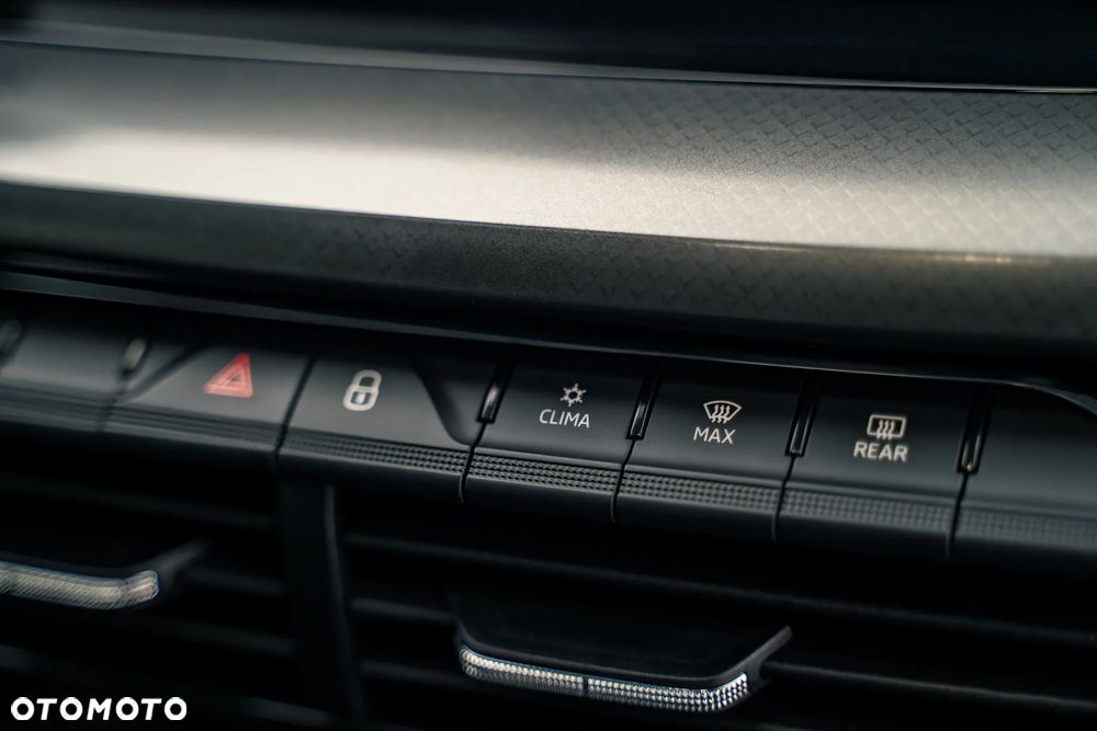 Skoda Octavia 2.0 TDI Ambition - 22