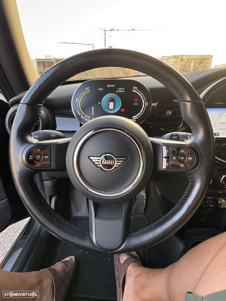 MINI 3 Portas Cooper SE Premium Classic - 12