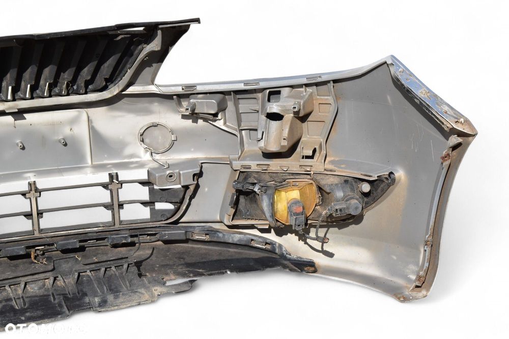 Zderzak Przód SKODA FABIA II Lift Kod lakieru: LA7W - 11