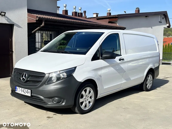 Mercedes-Benz Vito 111 Długi Blaszak