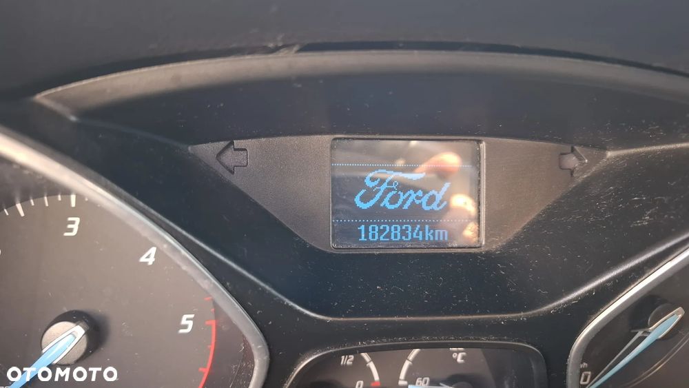 Ford Focus - 8