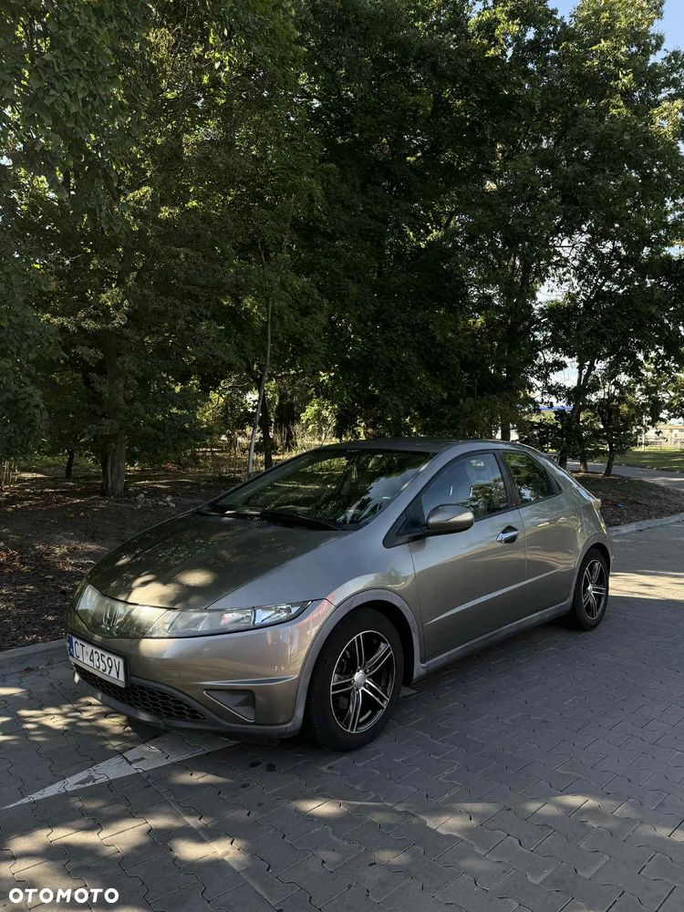 Honda Civic 1.8 Comfort - 1