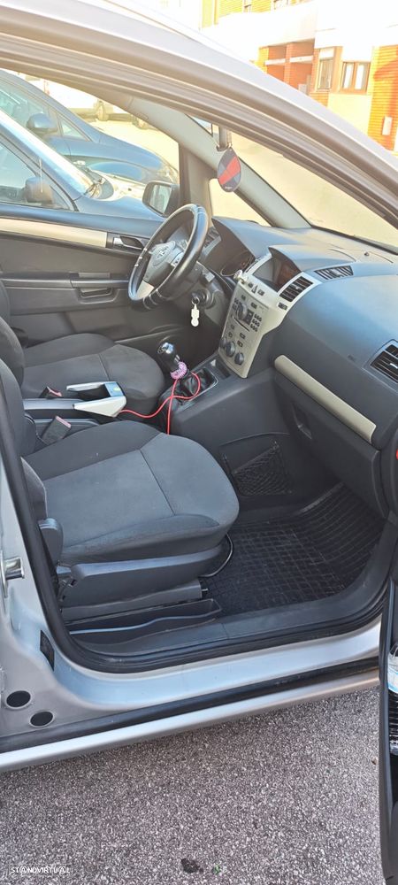 Opel Zafira - 6