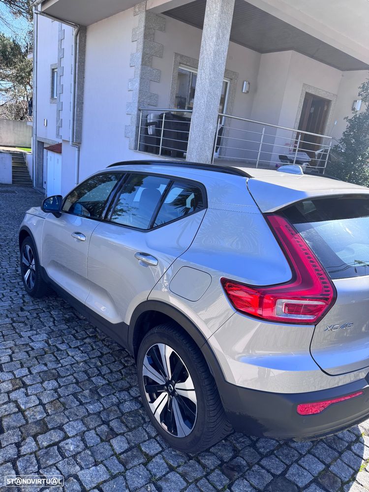 Volvo XC 40 Recharge 69 kWh Single Motor Plus - 1