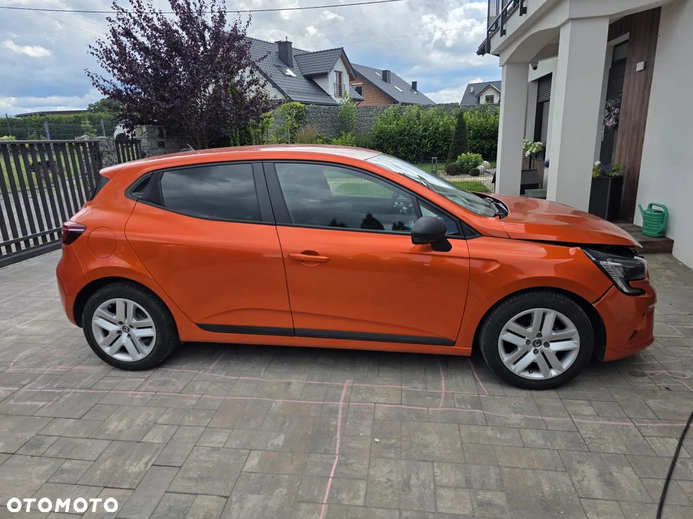 Renault Clio TCe 90 INTENS - 15