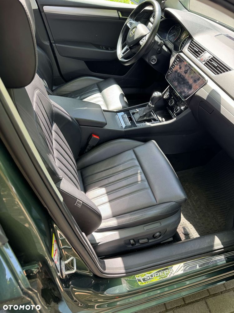 Skoda Superb 2.0 TDI 4x4 Sportline DSG - 8
