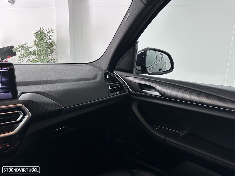 BMW X3 30 e xDrive Pack M - 18