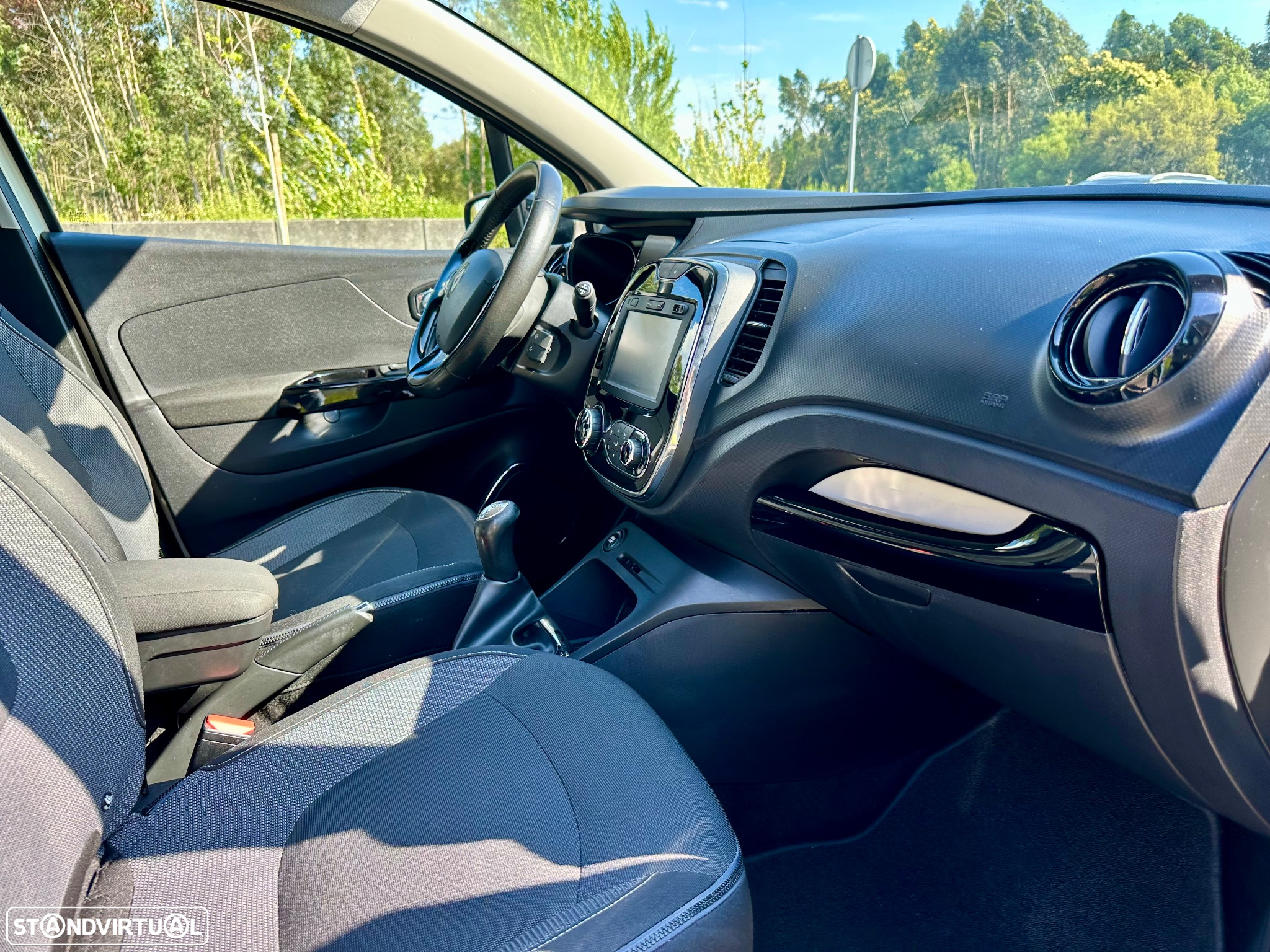 Renault Captur 0.9 TCE Exclusive - 36