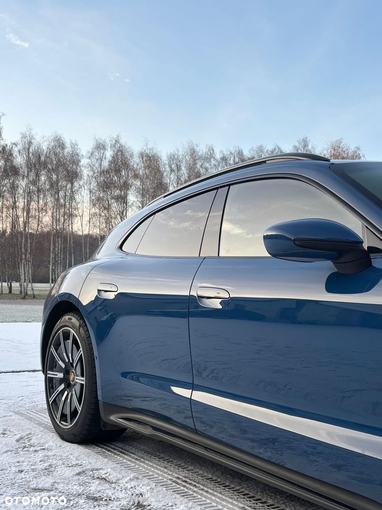 Porsche Taycan GTS - 5