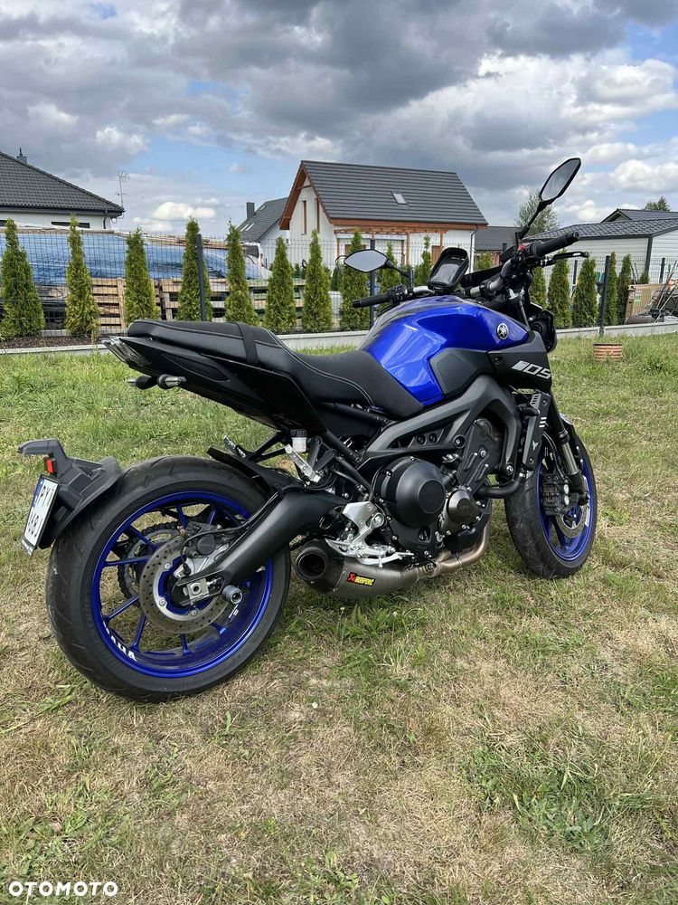 Yamaha MT - 4