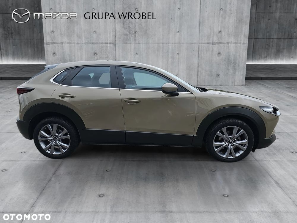 Mazda CX-30 2.0 mHEV Centre-Line AWD - 4