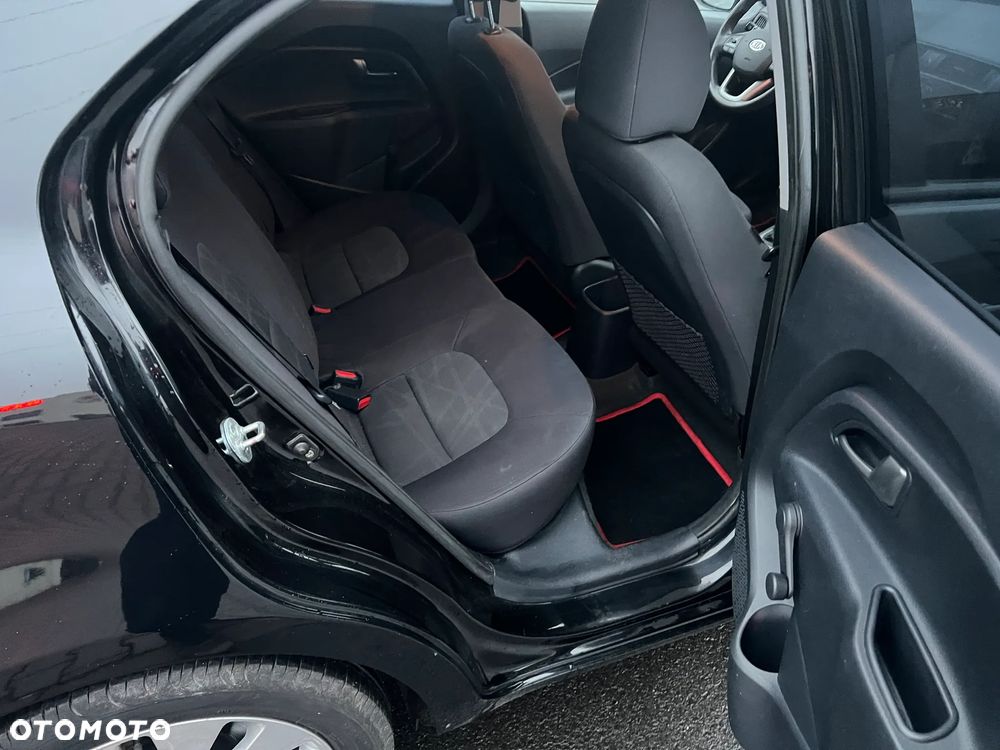 Kia Rio 1.2 Attract - 22