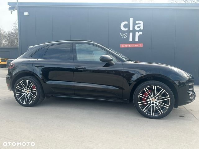 Porsche Macan - 4