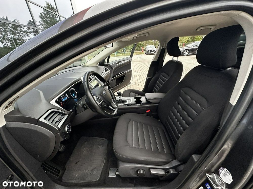 Ford Mondeo 2.0 TDCi Ambiente - 11